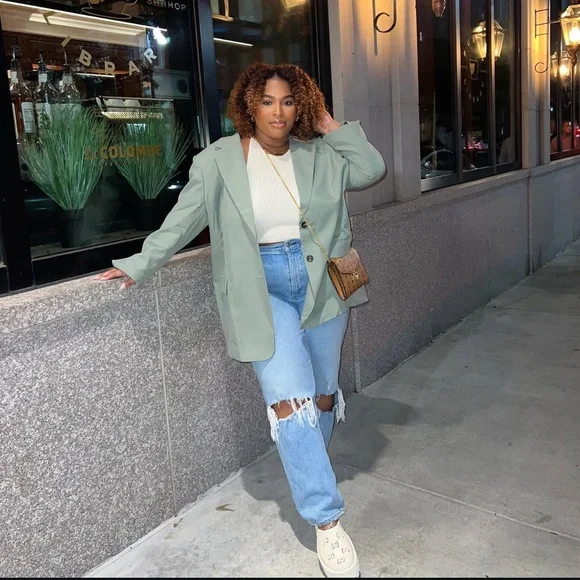 Tracy Crossbody Wallet In Visetos - Picture 4 of 5